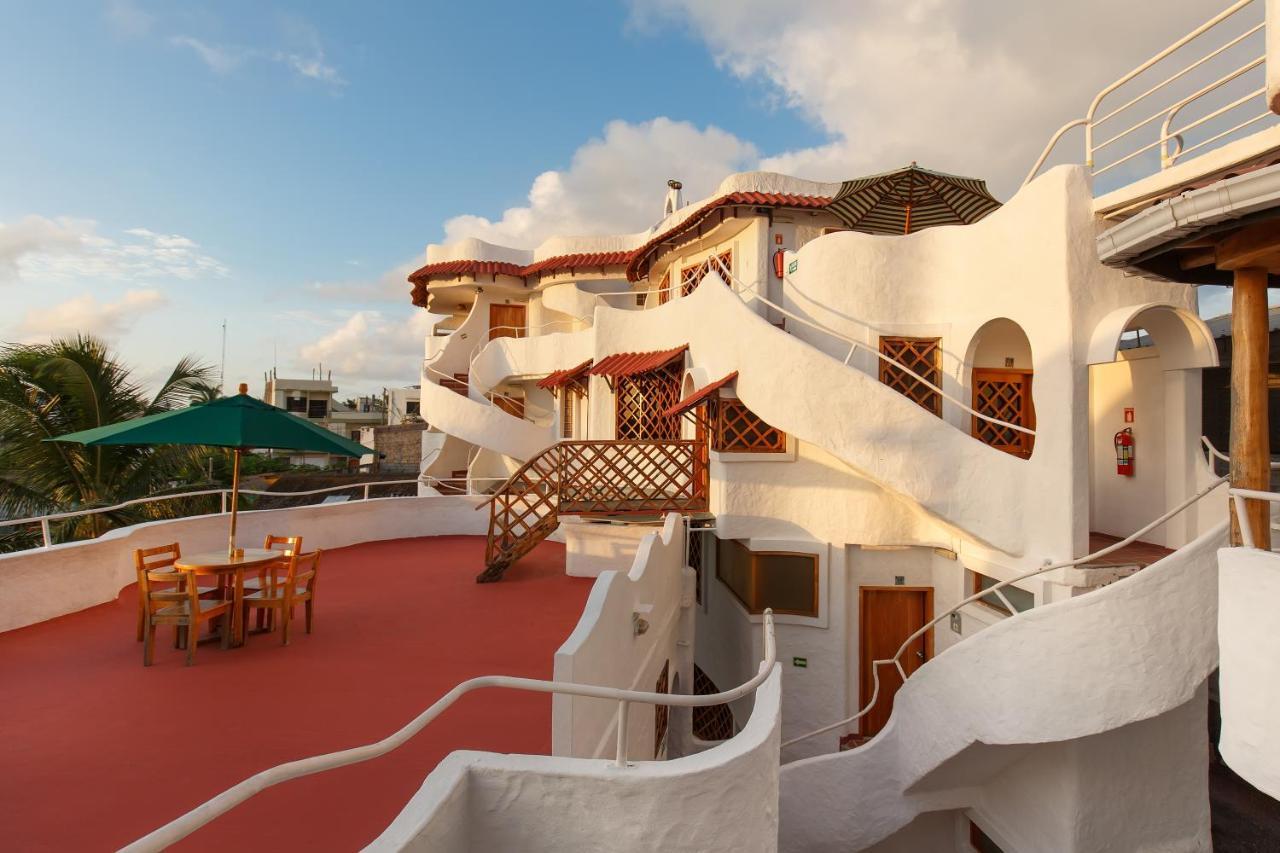Hotel Mainao Puerto Ayora  Bagian luar foto